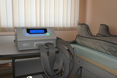 Аппарат для лимфодренажа и массажа